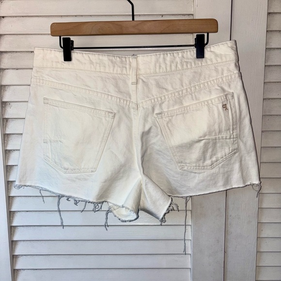 Anthropologie Pilcro “The Devon” White Denim Shorts NWT Size 31 - Picture 4 of 7